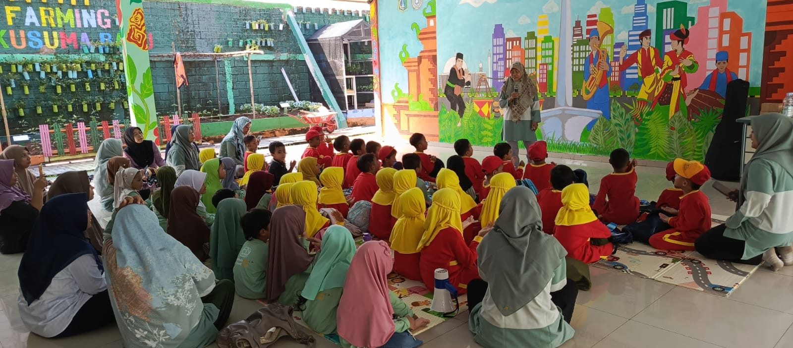 Gerakan Literasi Jakarta : Dongeng Seru Di RPTRA Ranggon Kusuma Baru